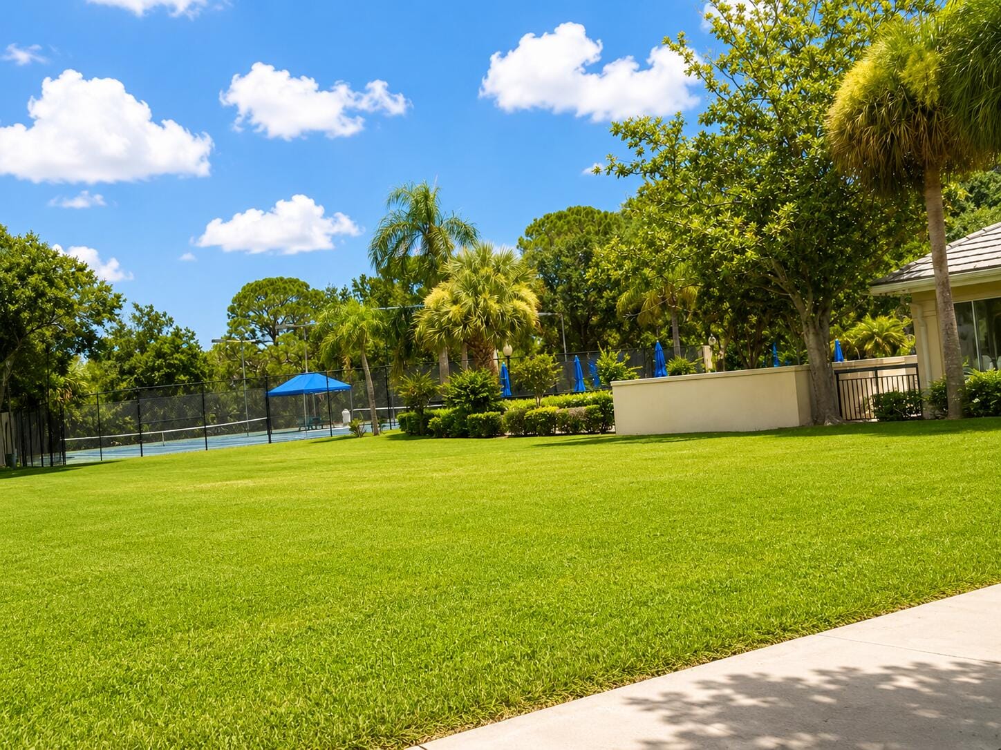 7564 SE BAY CEDAR Circle, Hobe Sound, FL 33455 photo 18