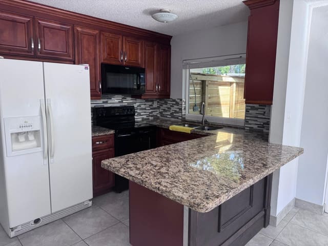 3004 NW 4TH Terrace 4-141, Olive Glen Villas 1 Condo, Pompano Beach, FL