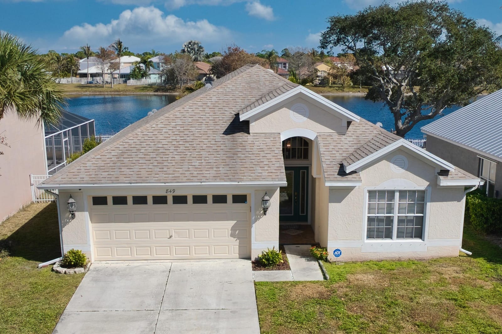 849 NW Waterlily Place — photo 2
