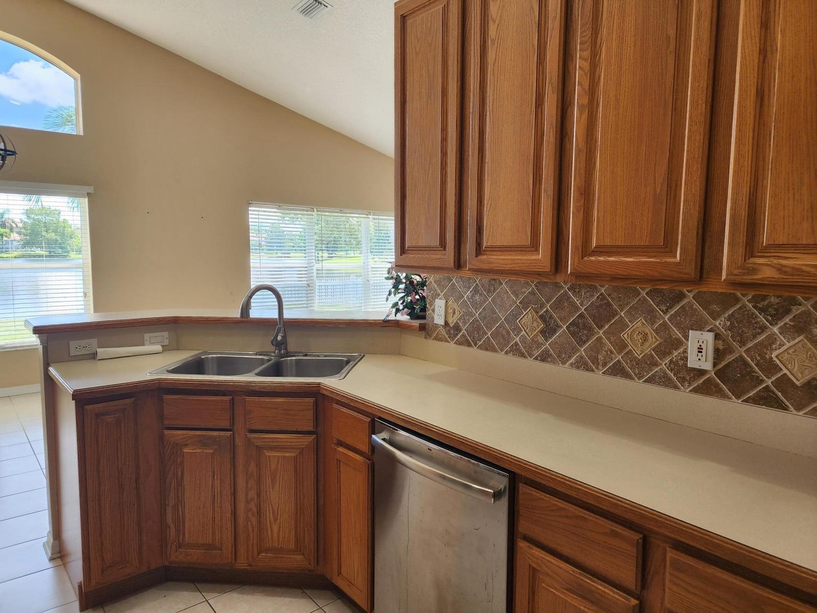 849 NW Waterlily Place — photo 7