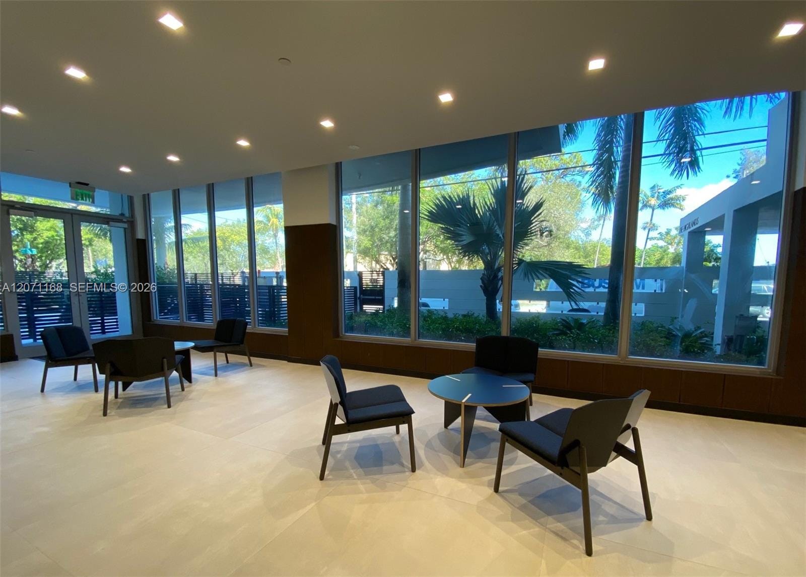 13800 Highland Drive PH3, North Miami Beach, FL 33181 photo 18