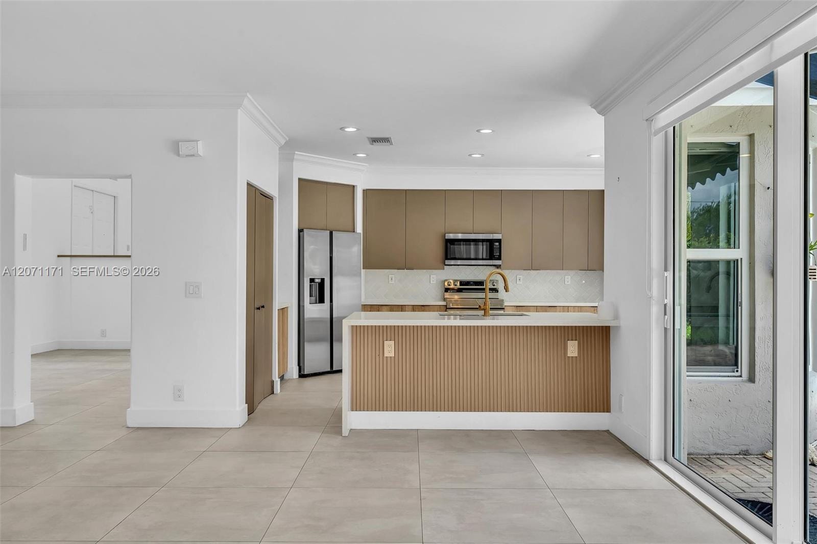 3433 SW 52nd Court 3433 — photo 11