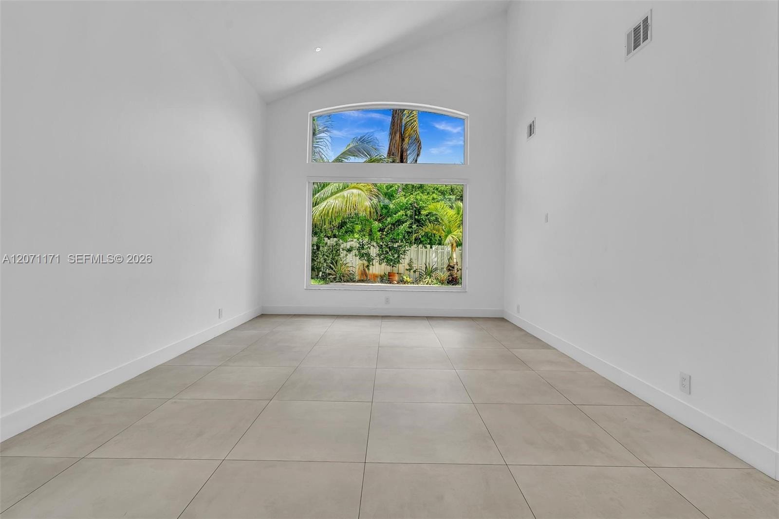 3433 SW 52nd Court 3433 — photo 7