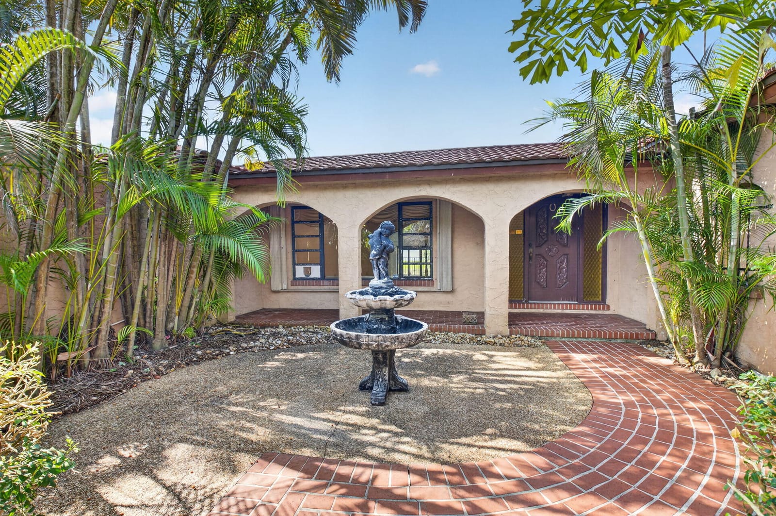 5688 WIND DRIFT Lane — photo 3