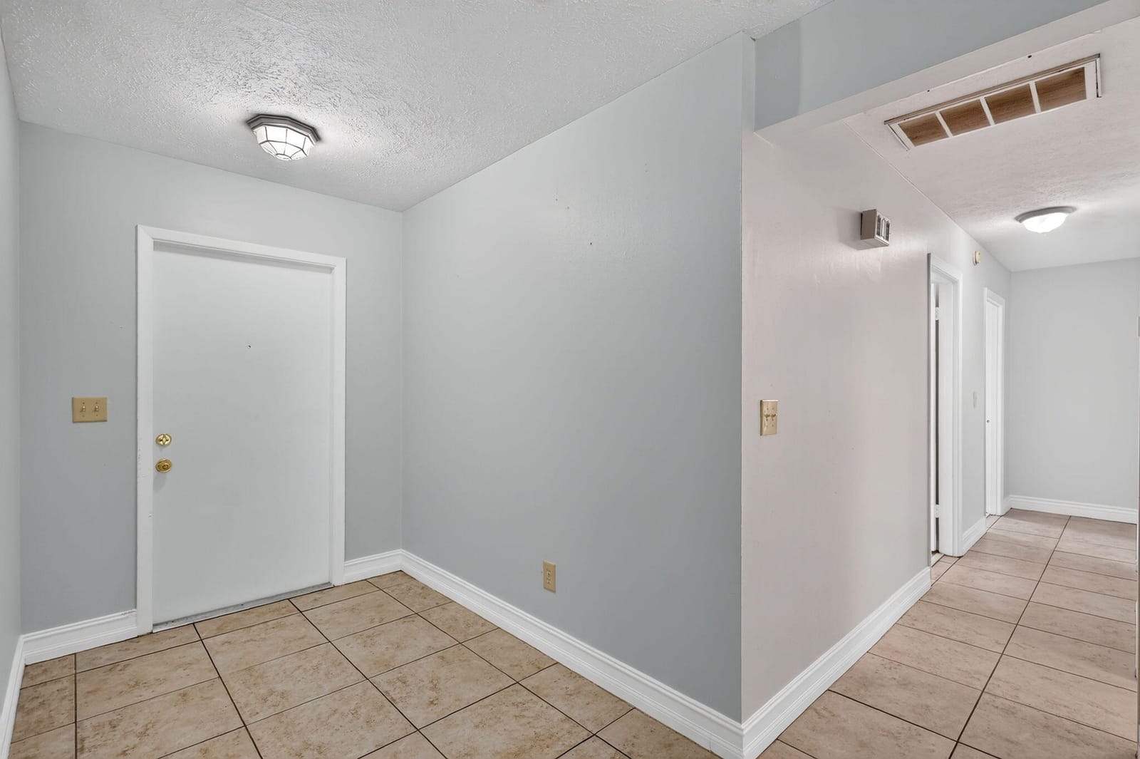 1650 SE Memorial Street — photo 5