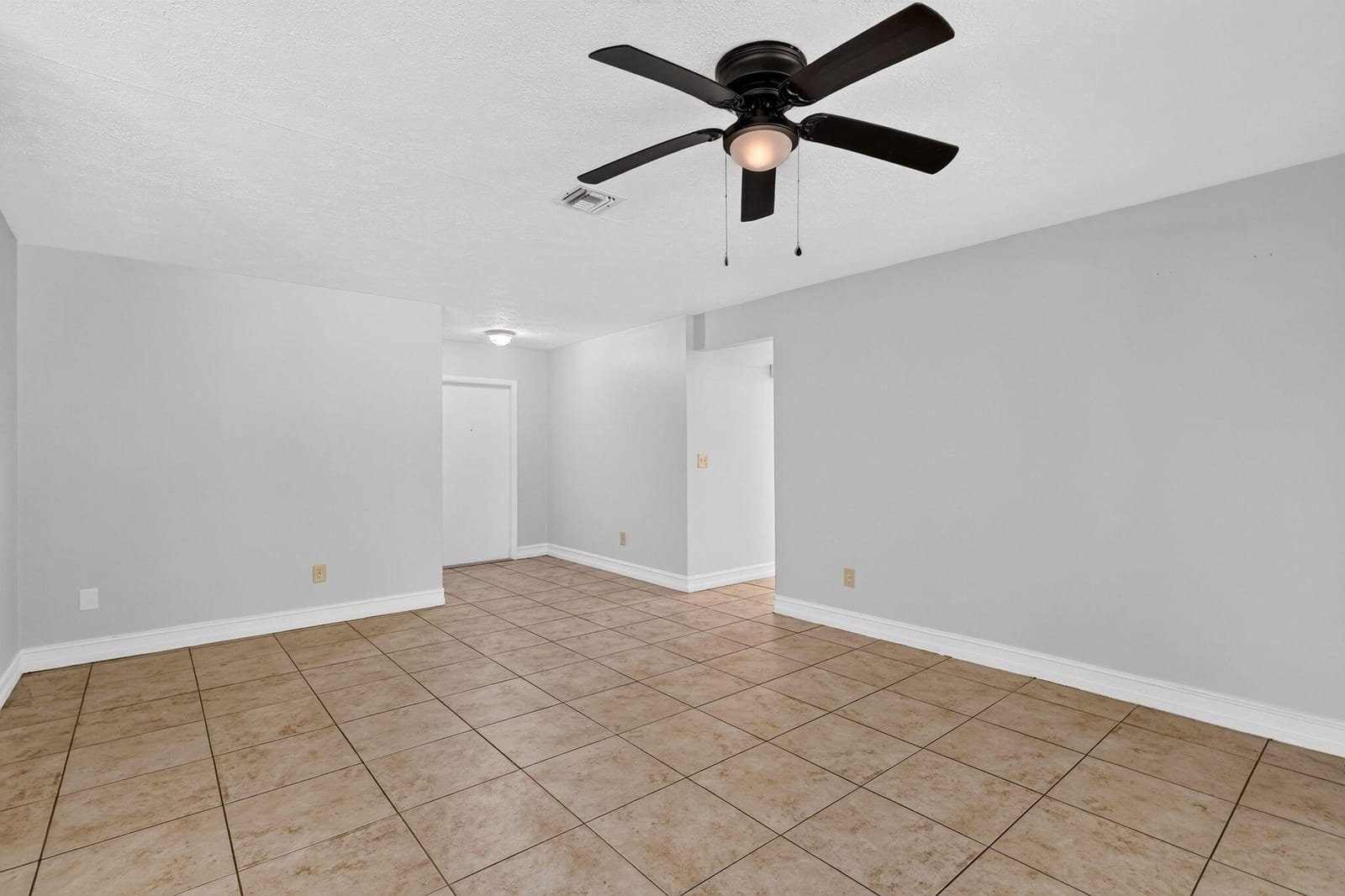 1650 SE Memorial Street — photo 9