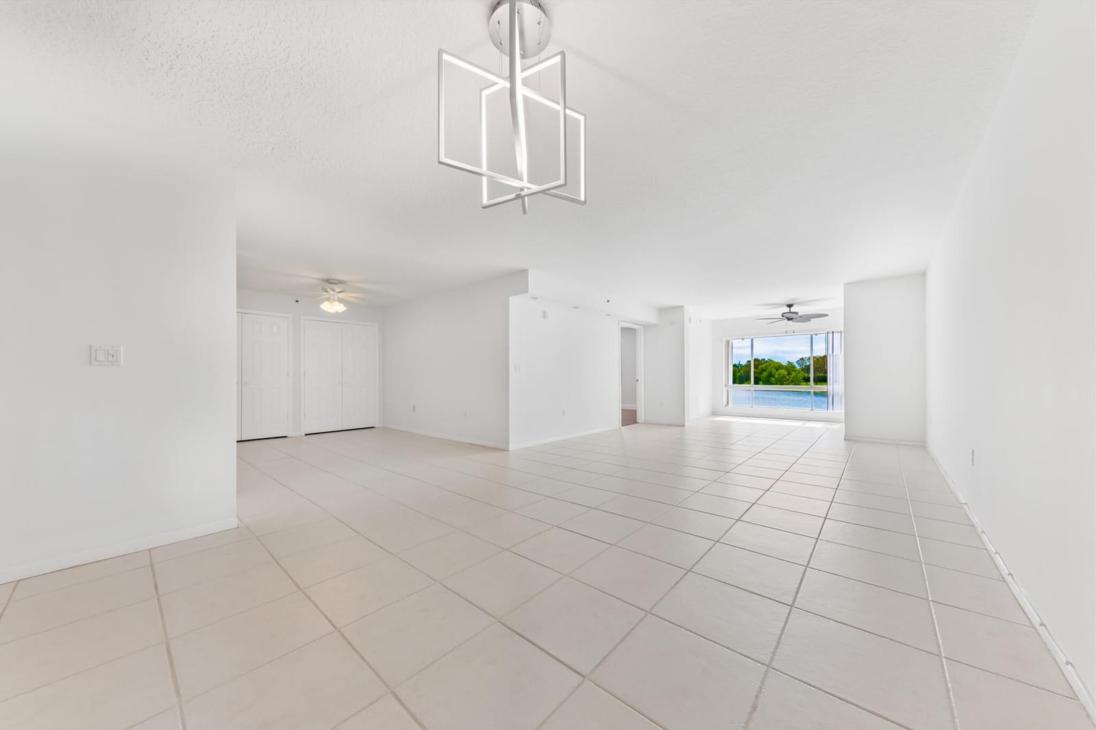 5842 CRYSTAL SHORES Drive 205 — photo 11