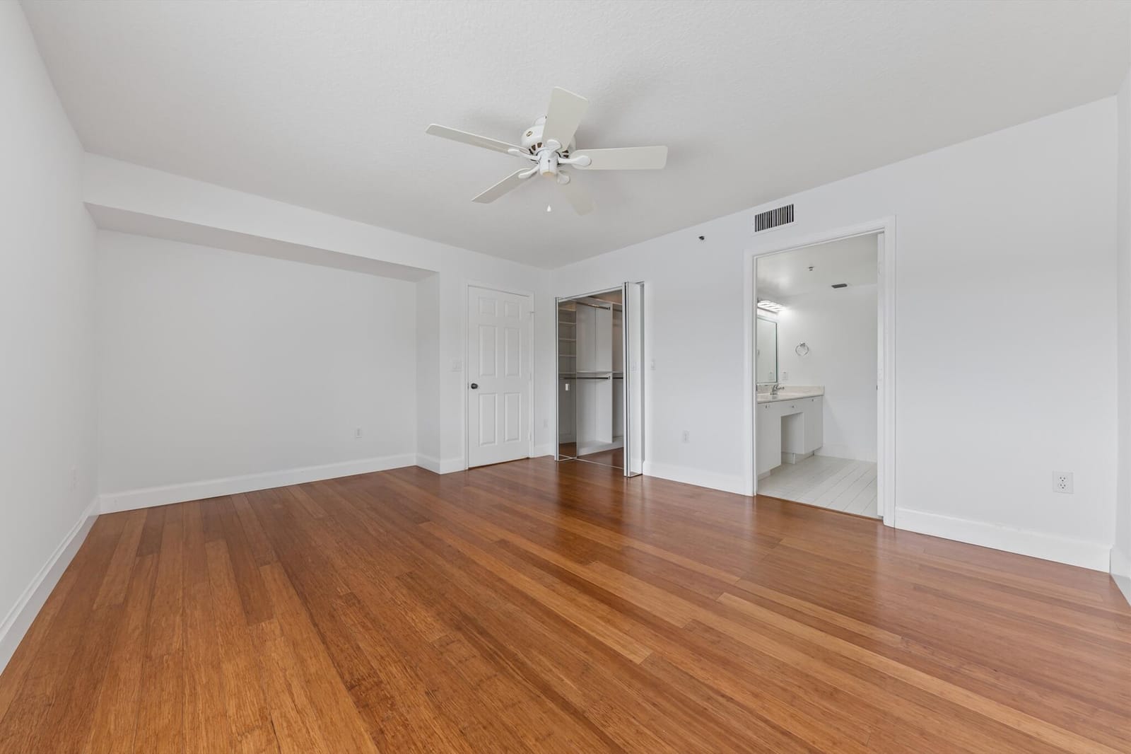 5842 CRYSTAL SHORES Drive 205, Boynton Beach, FL 33437 photo 14
