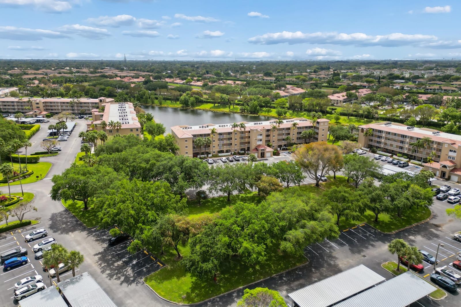 5842 CRYSTAL SHORES Drive 205, Boynton Beach, FL 33437 photo 25