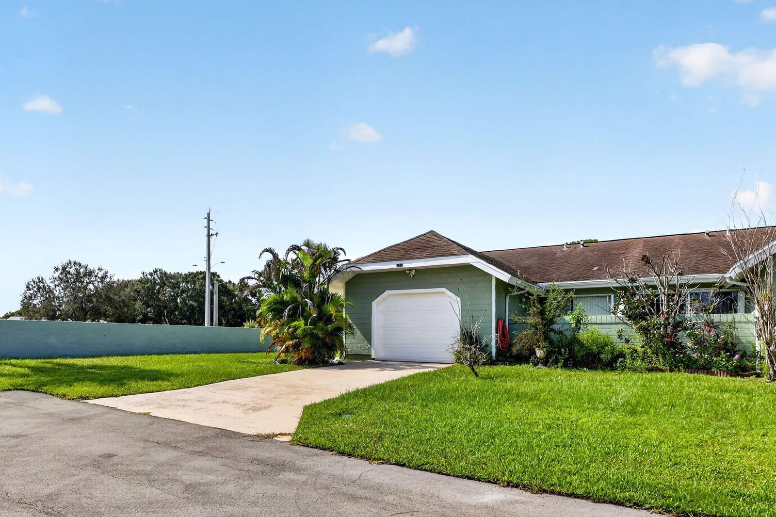 1713 SE Ryecroft Court, Port St. Lucie, FL 34952 photo 3