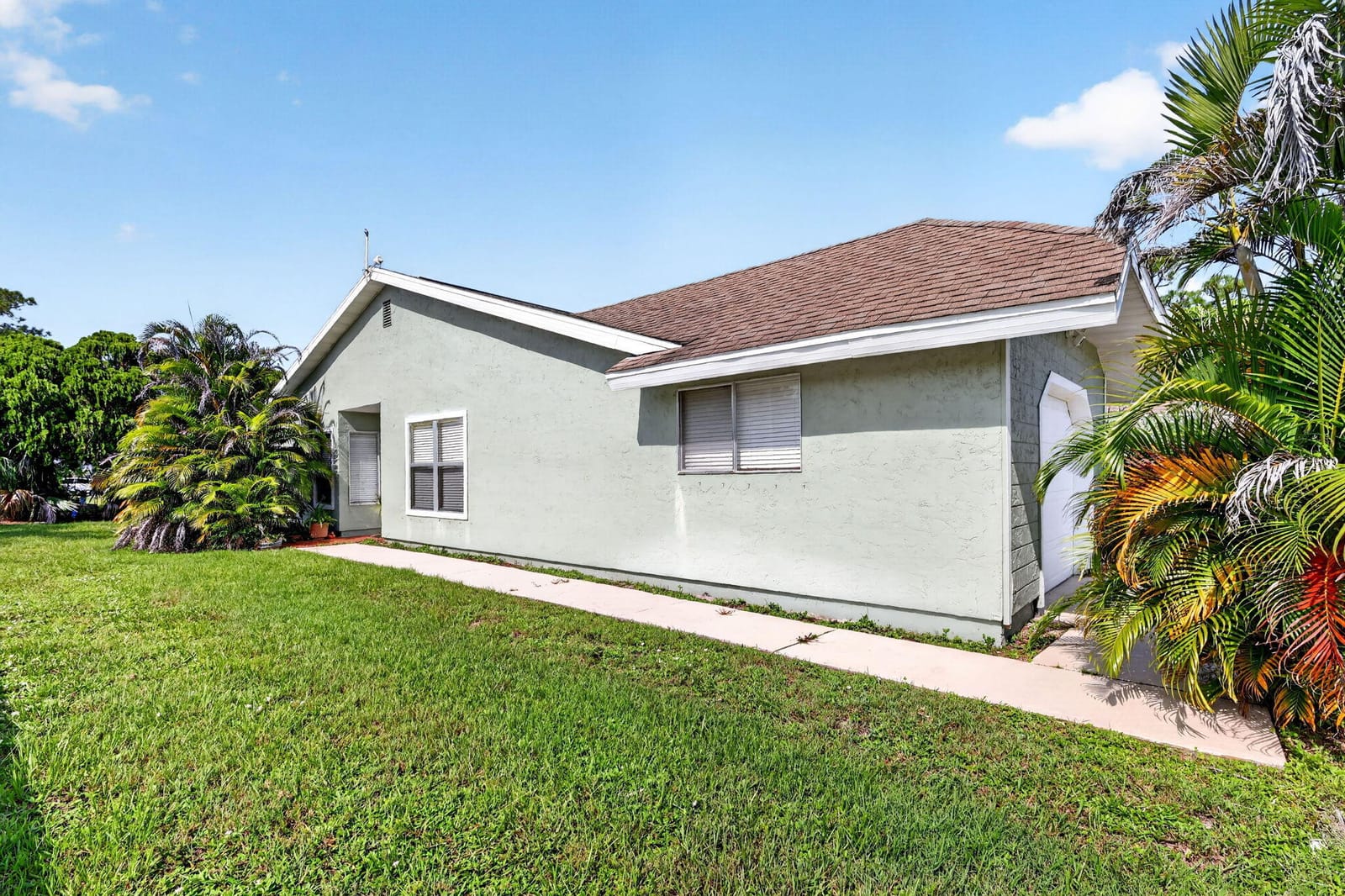 1713 SE Ryecroft Court, Port St. Lucie, FL 34952 photo 4