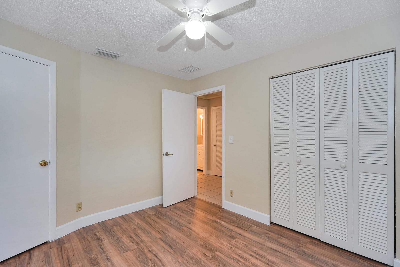 2716 SW 46TH Street #2 — photo 10