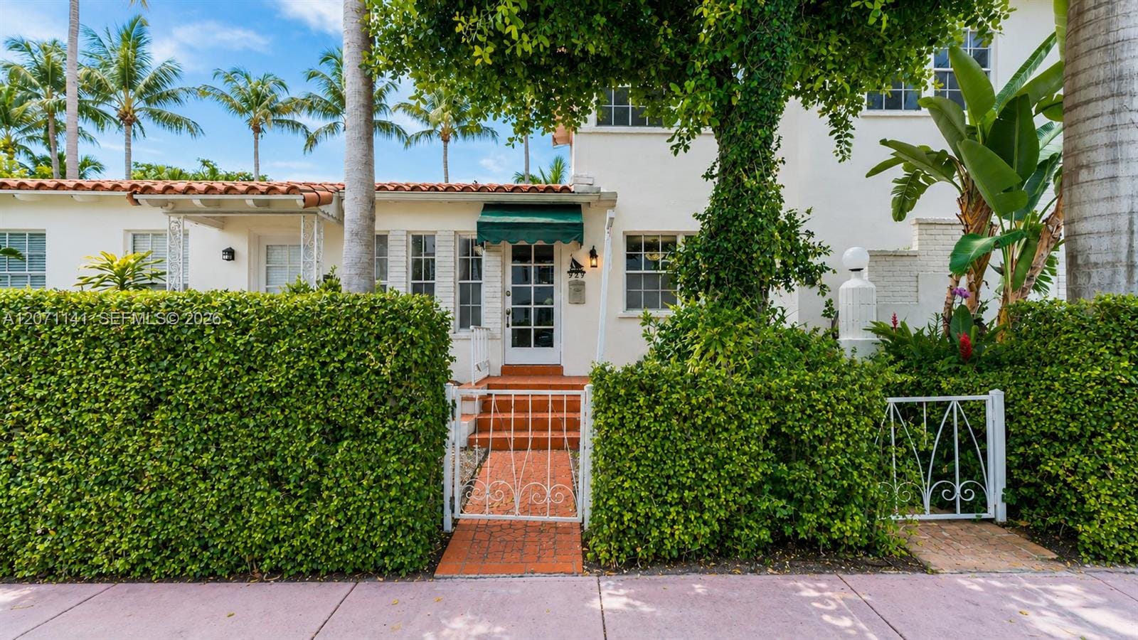 1605 Michigan Avenue 929, Miami Beach, FL 33139 photo 2