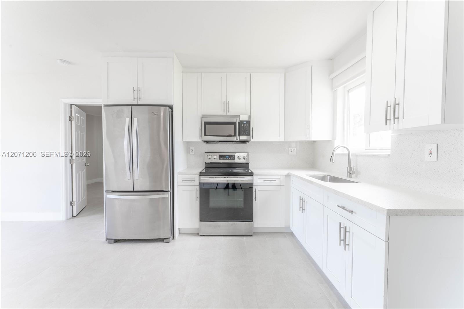 10825 SW 221st Street, Miami, FL 33170 photo 3