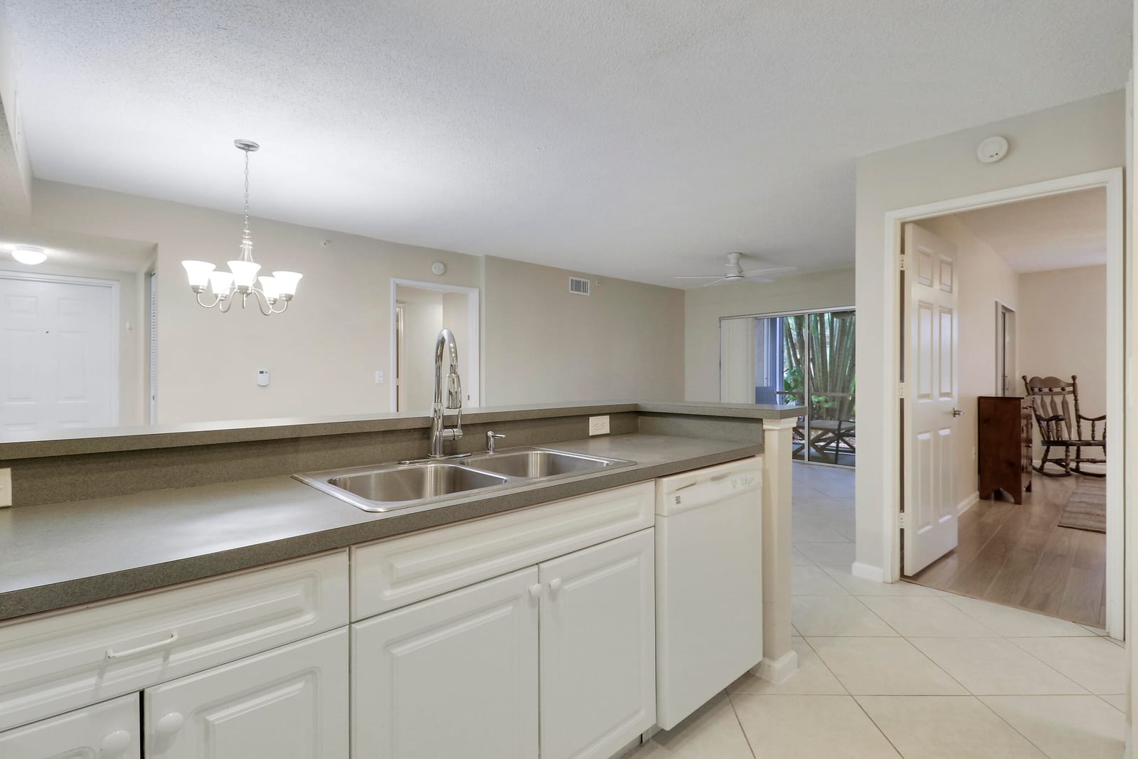 236 VILLAGE Boulevard 1106, Tequesta, FL 33469 photo 12
