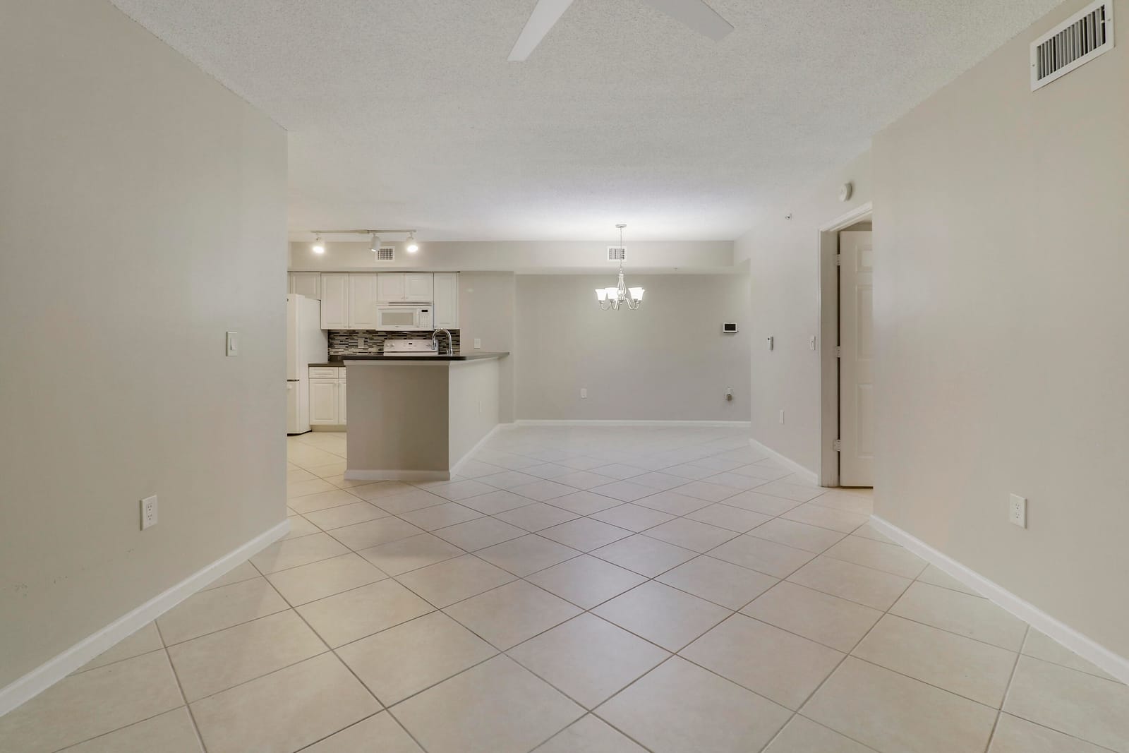 236 VILLAGE Boulevard 1106, Tequesta, FL 33469 photo 19
