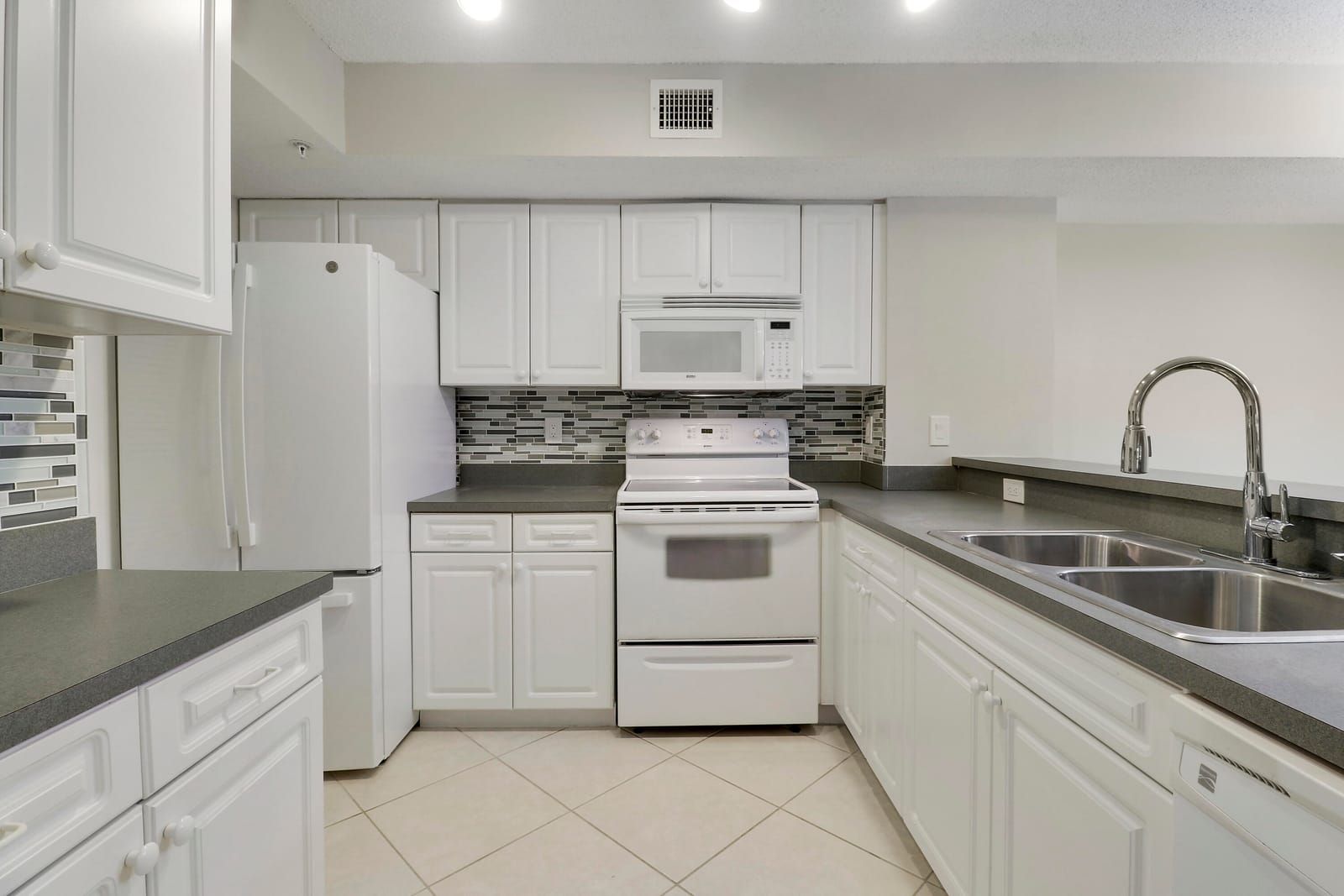 236 VILLAGE Boulevard 1106, Tequesta, FL 33469 photo 10