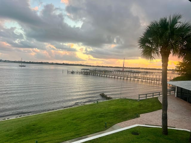 175 SE SAINT LUCIE Boulevard E130, Stuart, FL 34996