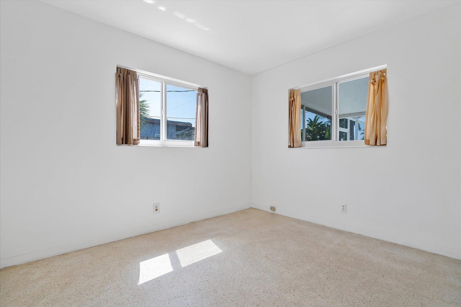 1400 NE 42nd Court, Oakland Park, FL 33334 photo 22