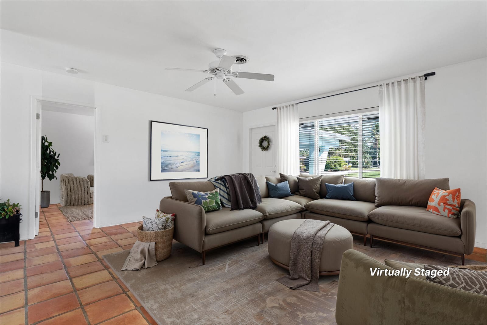 1400 NE 42nd Court, Oakland Park, FL 33334 photo 4