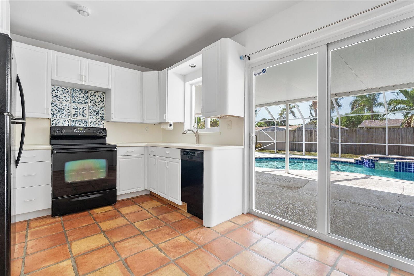 1400 NE 42nd Court, Oakland Park, FL 33334 photo 9