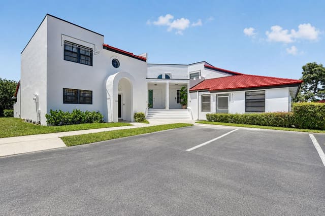 327 NW 36TH Avenue, Yorkville, Deerfield Beach, FL