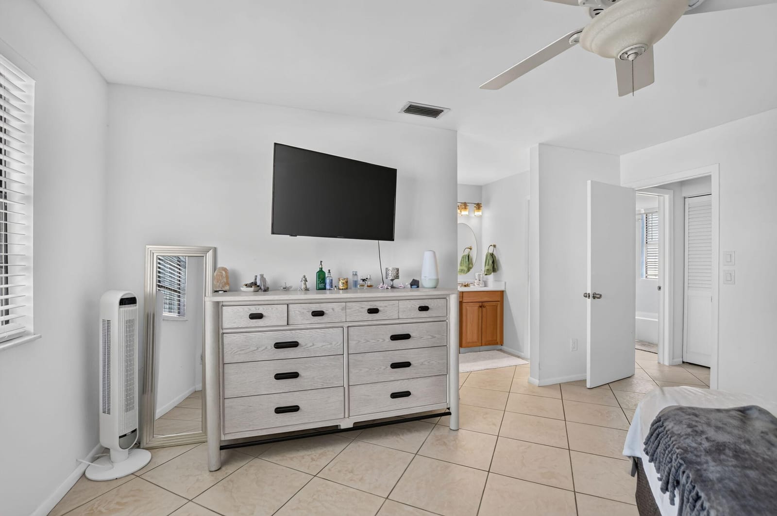 327 NW 36TH Avenue, Deerfield Beach, FL 33442 photo 23
