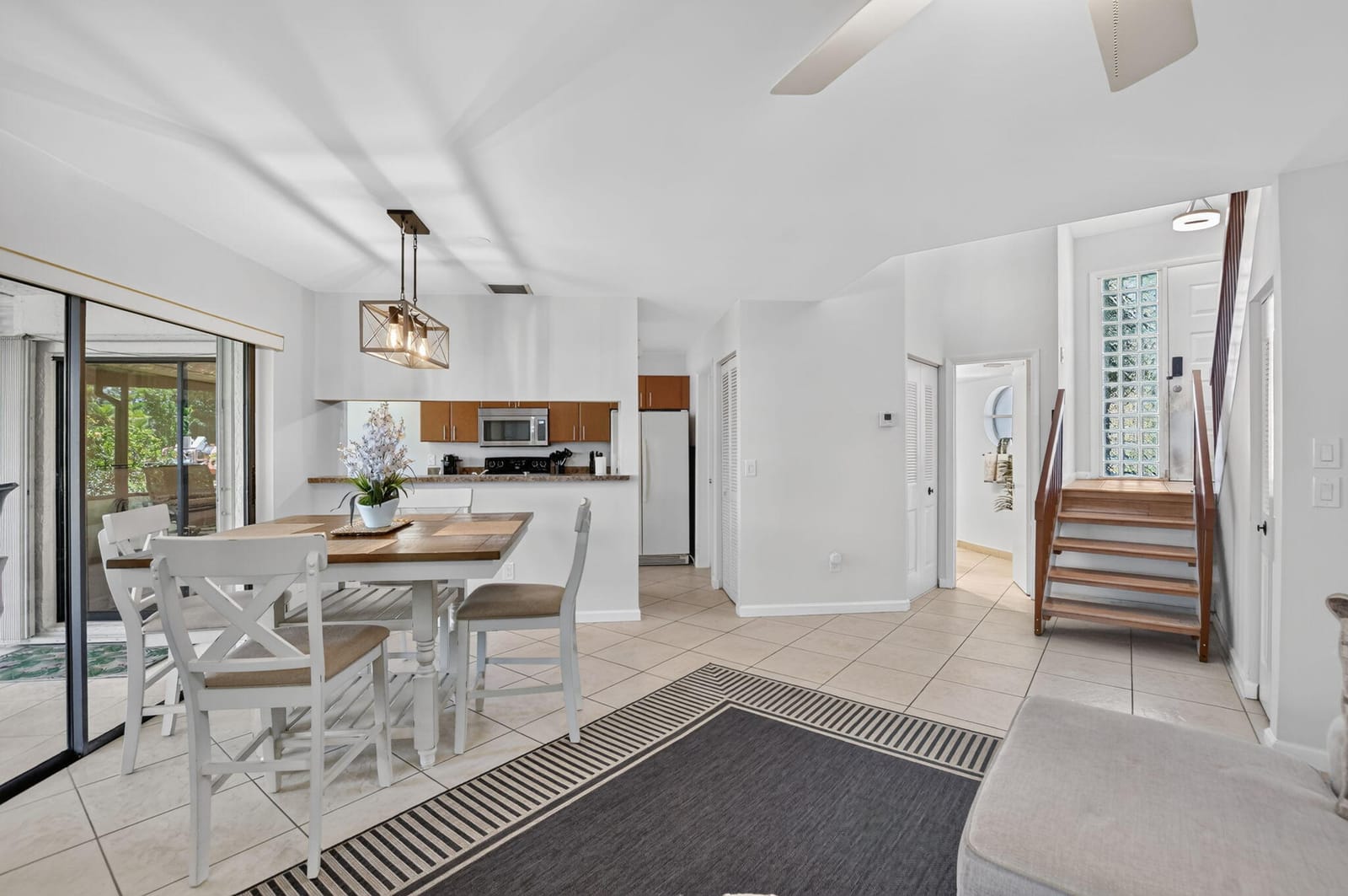 327 NW 36TH Avenue, Deerfield Beach, FL 33442 photo 8