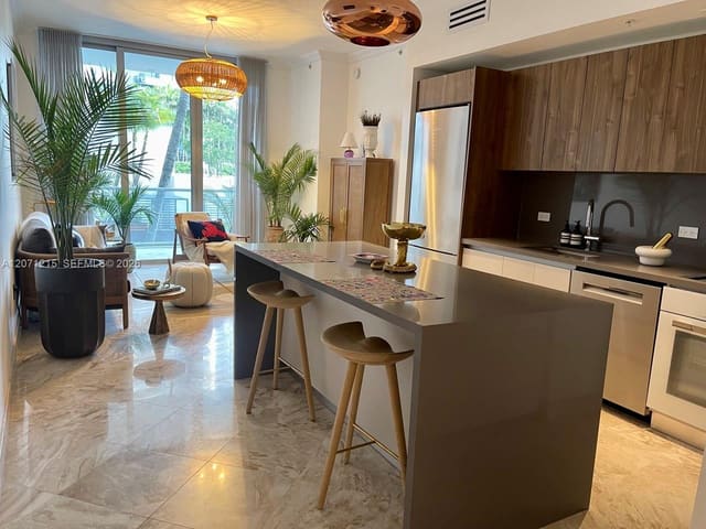 3470 E Coast Avenue H0806, Miami, FL 33137