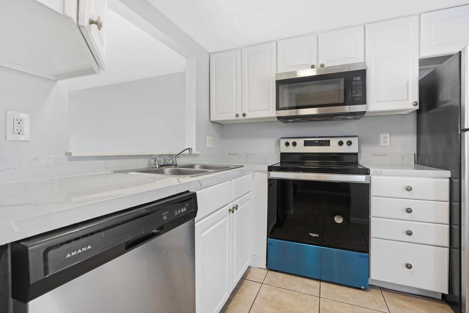 4080 NW 90TH Avenue 4080 — photo 3