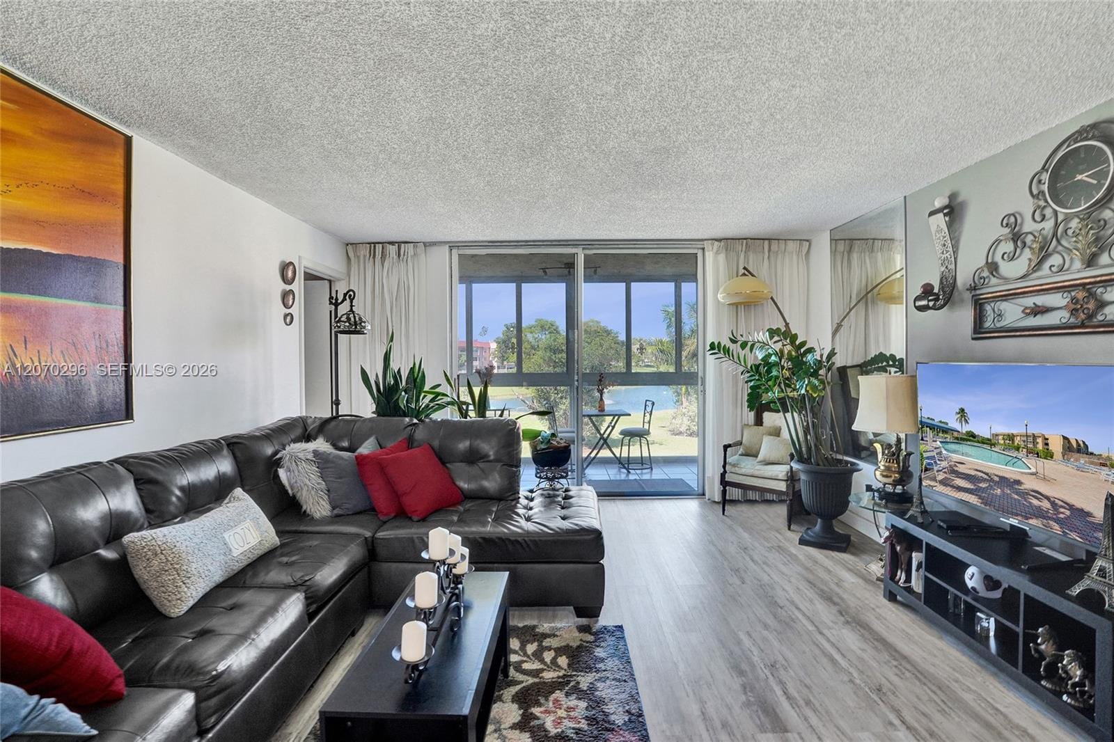 9461 Sunrise Lakes Boulevard 208, Sunrise, FL 33322 photo 1