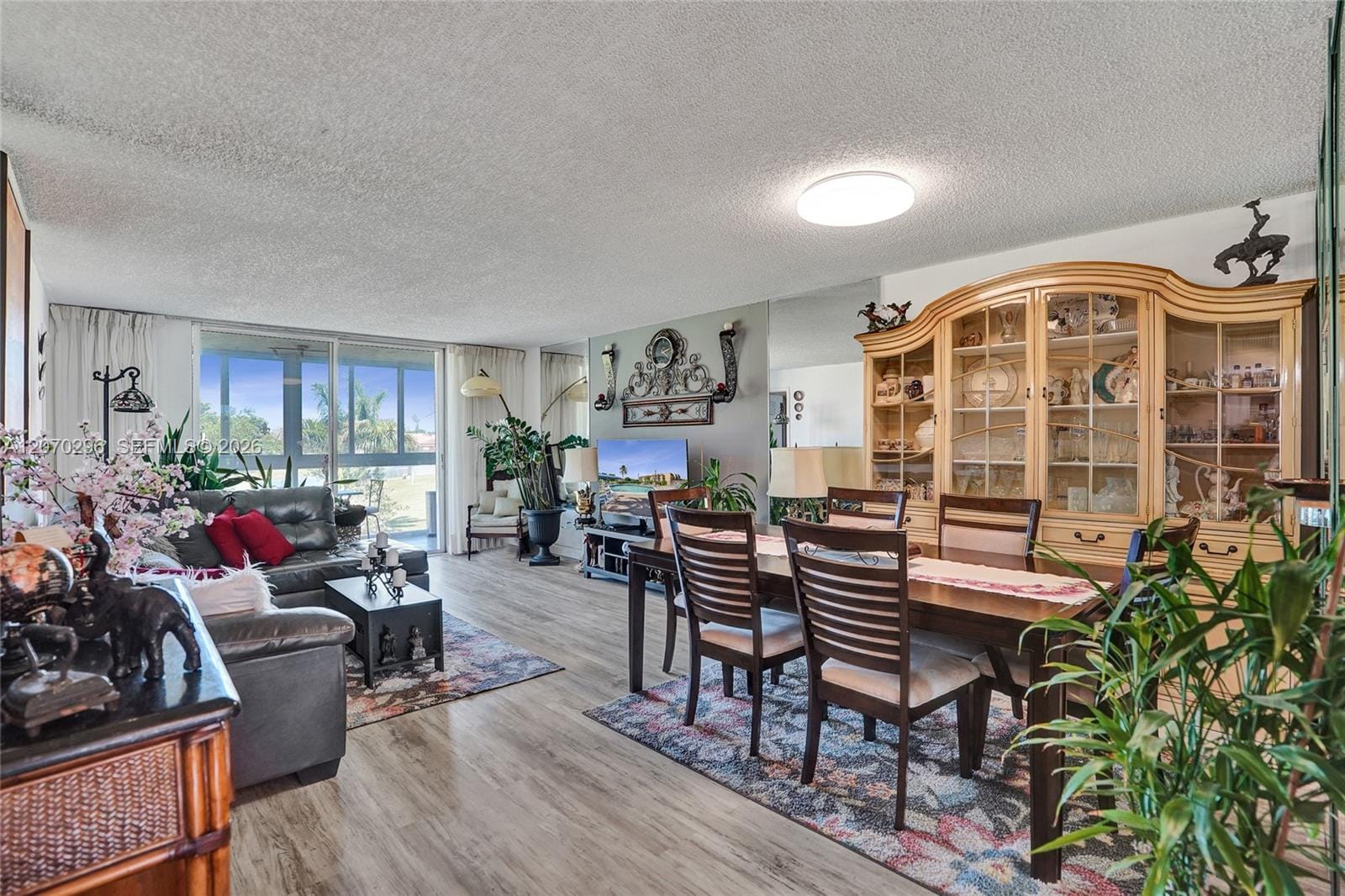 9461 Sunrise Lakes Boulevard 208, Sunrise, FL 33322 photo 12