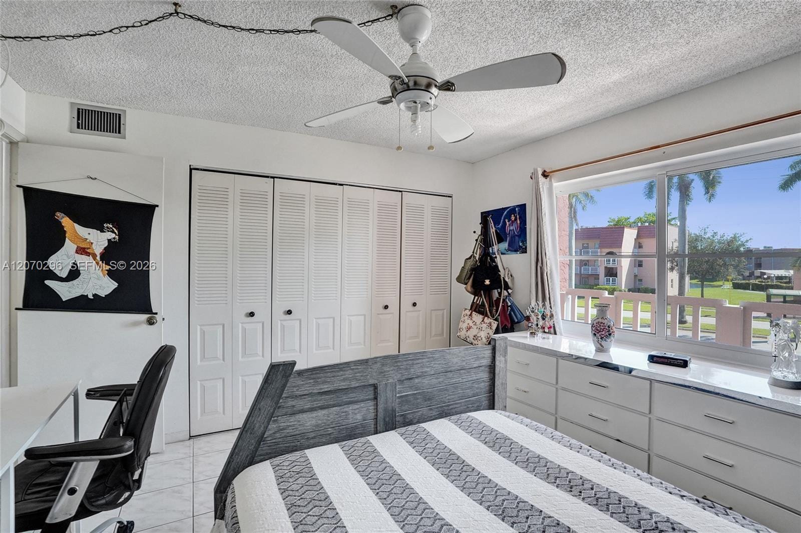 9461 Sunrise Lakes Boulevard 208, Sunrise, FL 33322 photo 29