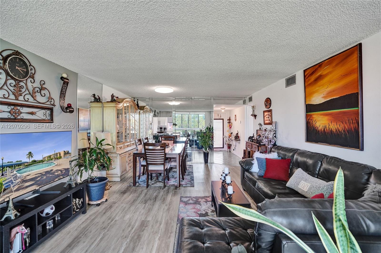 9461 Sunrise Lakes Boulevard 208, Sunrise, FL 33322 photo 4