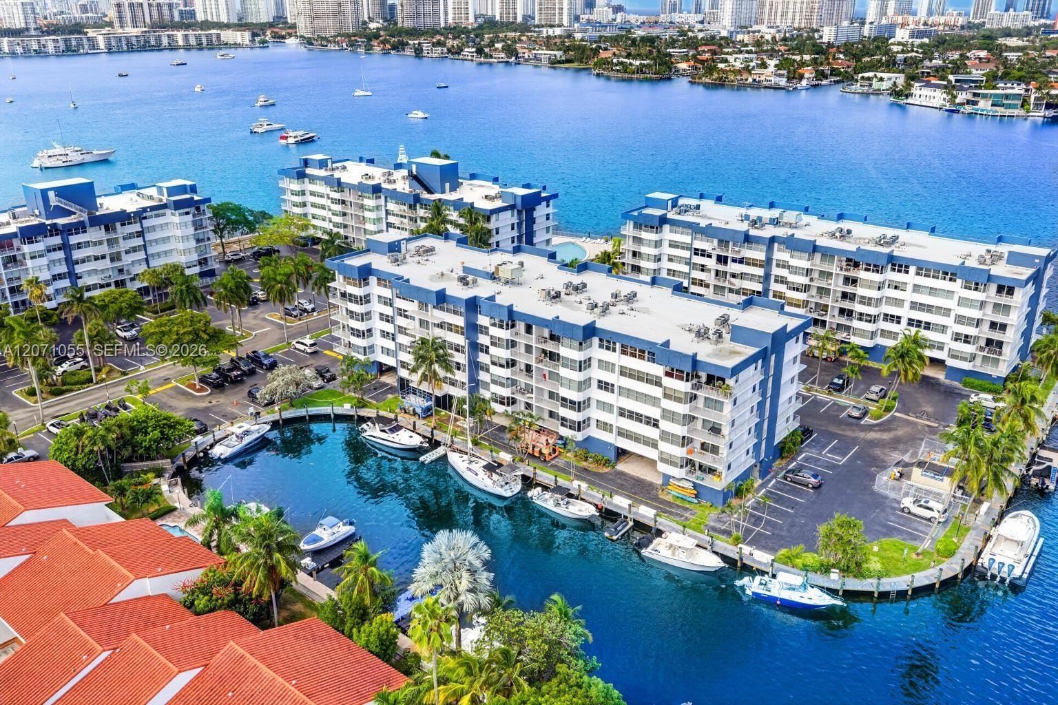16565 NE 26th Avenue 4E, North Miami Beach, FL 33160 photo 28