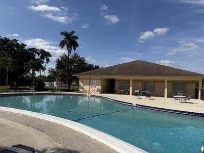8670 SW 18TH Place, Davie, FL 33324 photo 20