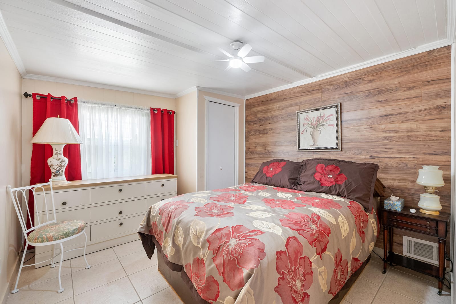 8670 SW 18TH Place, Davie, FL 33324 photo 7