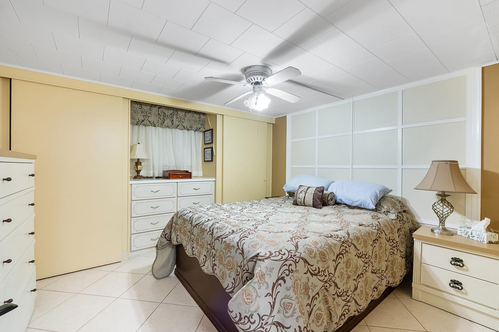 8670 SW 18TH Place, Davie, FL 33324 photo 8