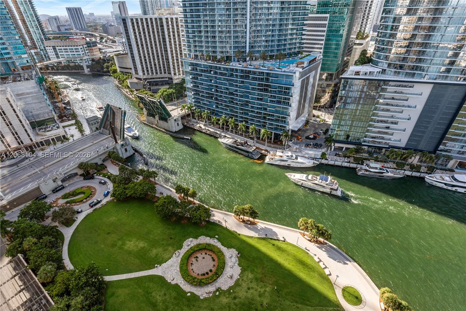 465 Brickell Avenue 2504, Miami, FL 33131 photo 18