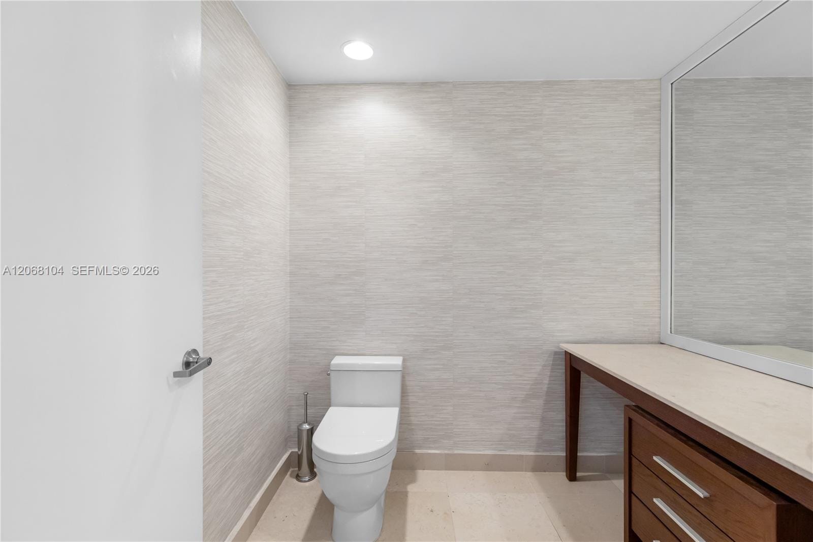 465 Brickell Avenue 2504, Miami, FL 33131 photo 23