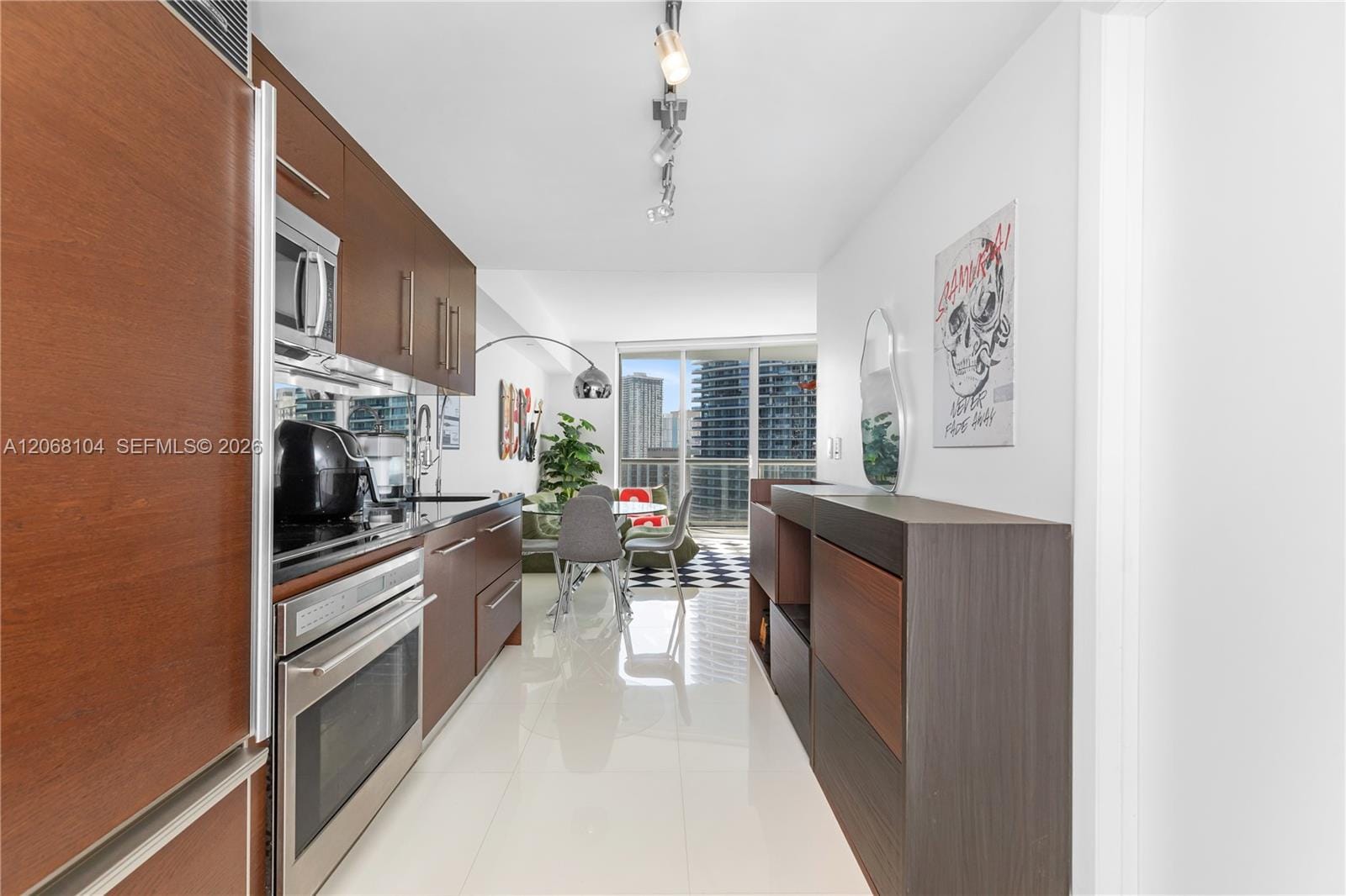 465 Brickell Avenue 2504, Miami, FL 33131 photo 6