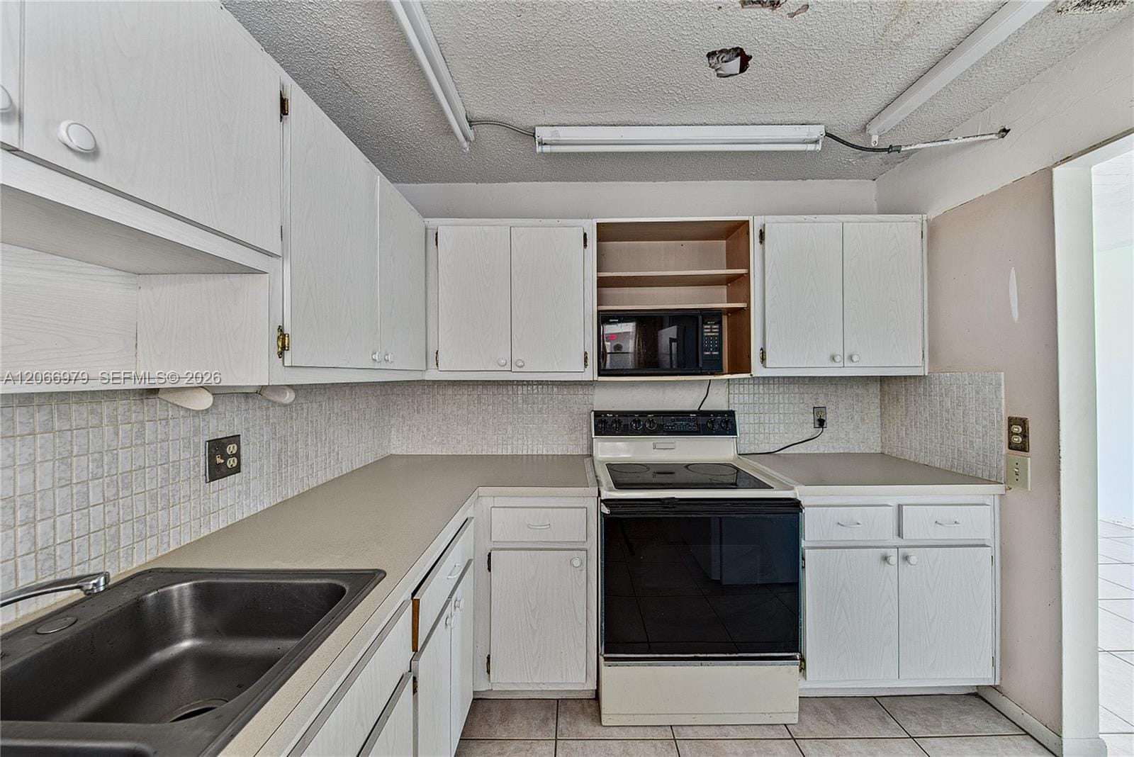 2491 SW 82nd Avenue 310 — photo 4