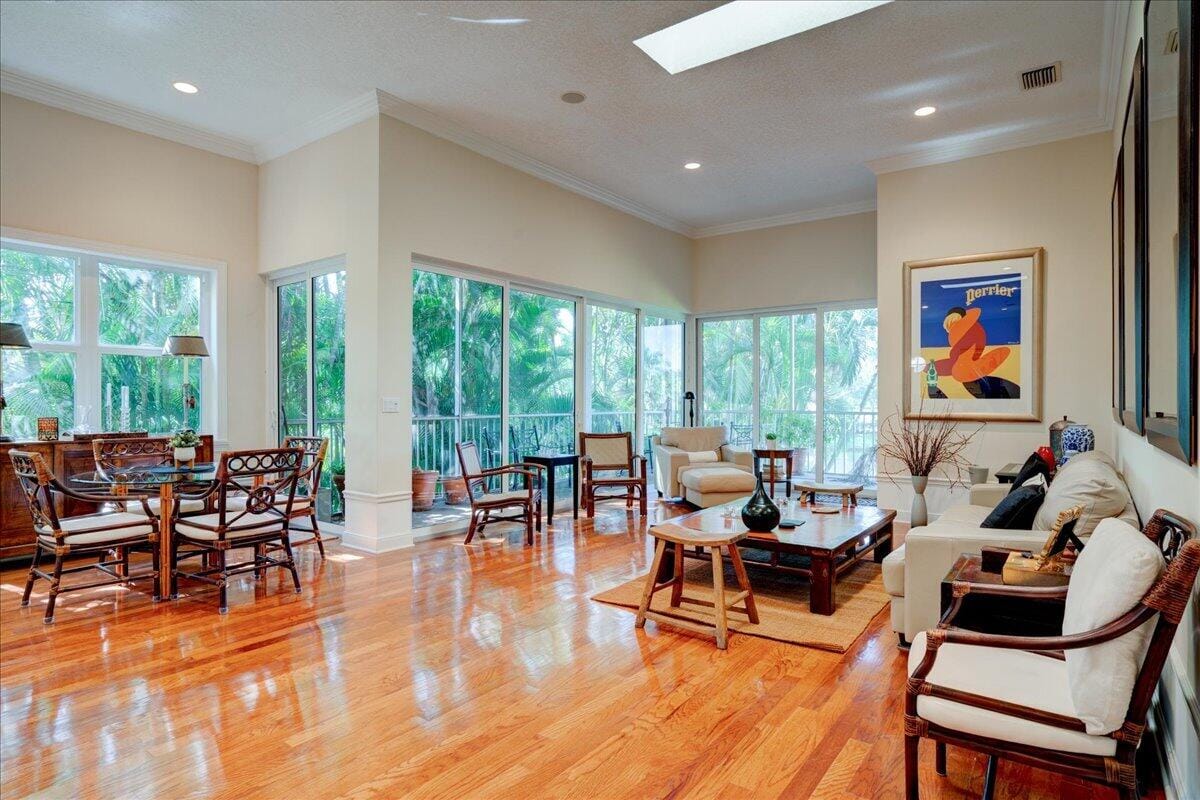 6244 GRAYCLIFF Drive C — photo 12