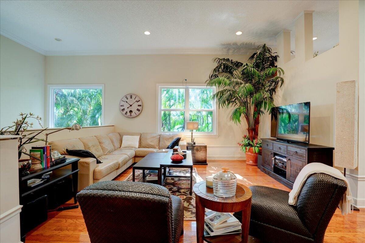 6244 GRAYCLIFF Drive C — photo 6