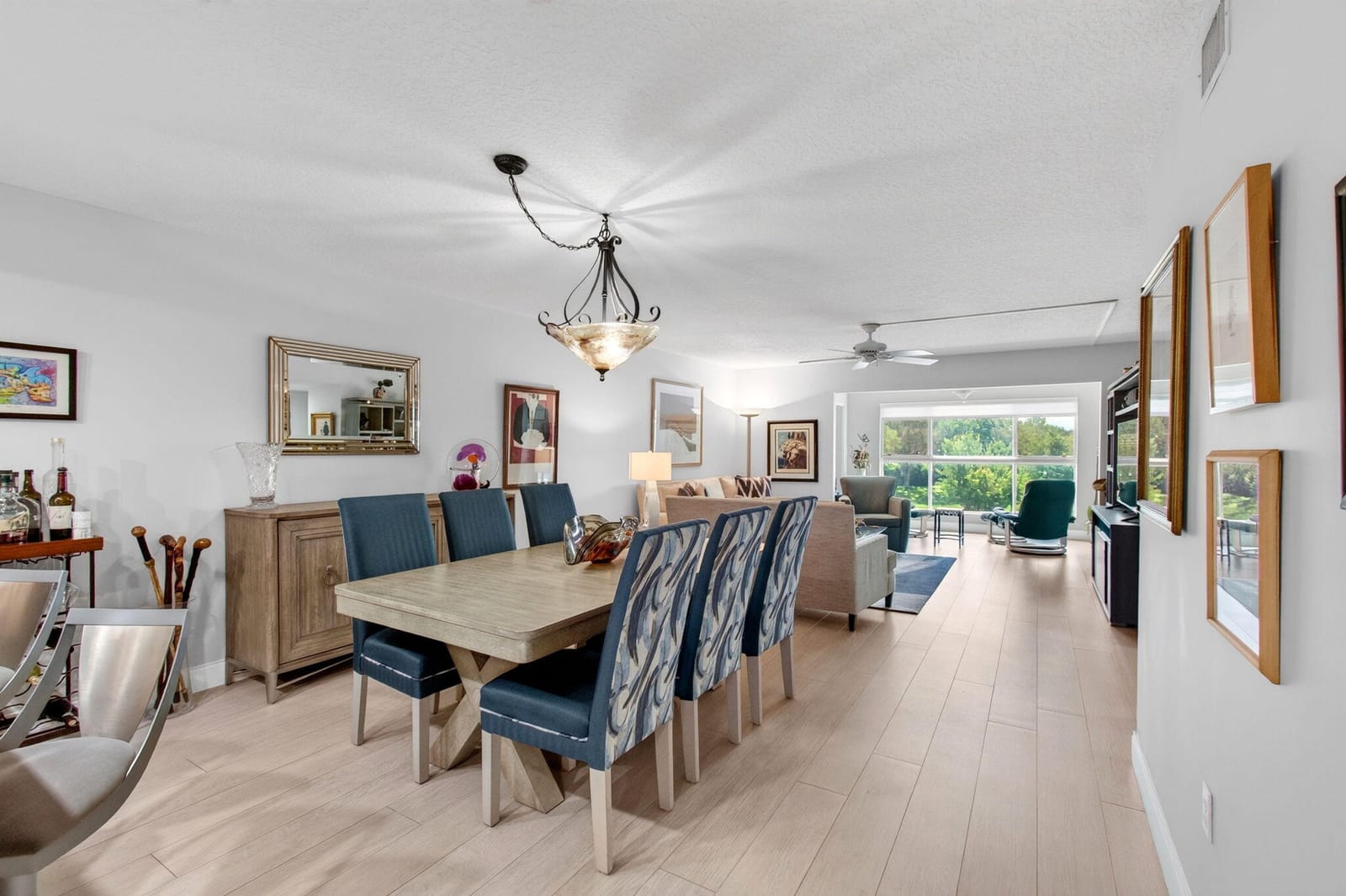 5746 CRYSTAL SHORES Drive 303 — photo 8