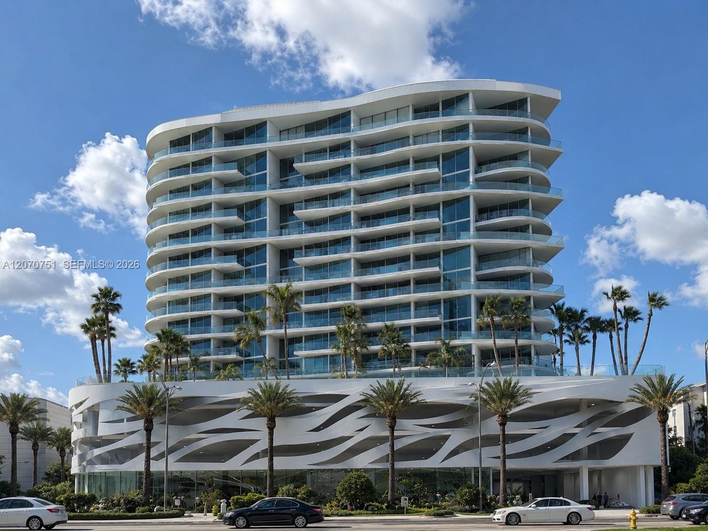17550 Collins Avenue 701