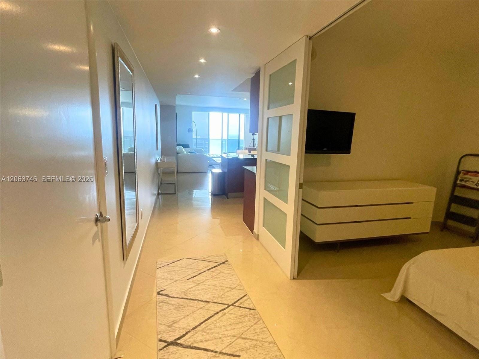 1830 S Ocean Drive 3011 — photo 2