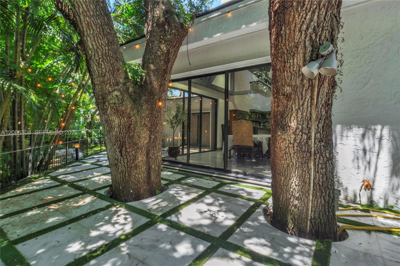 5811 SW 33rd Terrace — photo 5
