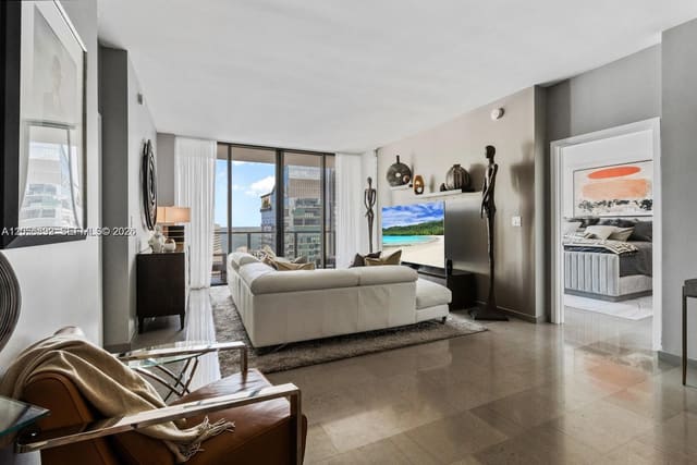 88 SW 7th Street 3909, Rise, Miami, FL