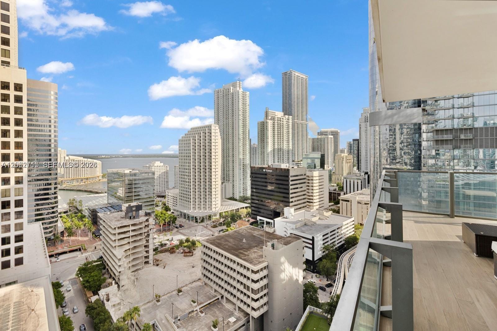 68 SE 6th Street 2101, Miami, FL 33131 photo 14